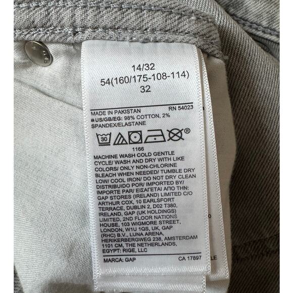 NWT GAP | Grey High Rise Distressed Vintage Slim Jeans | Size 14 - Picture 6 of 6